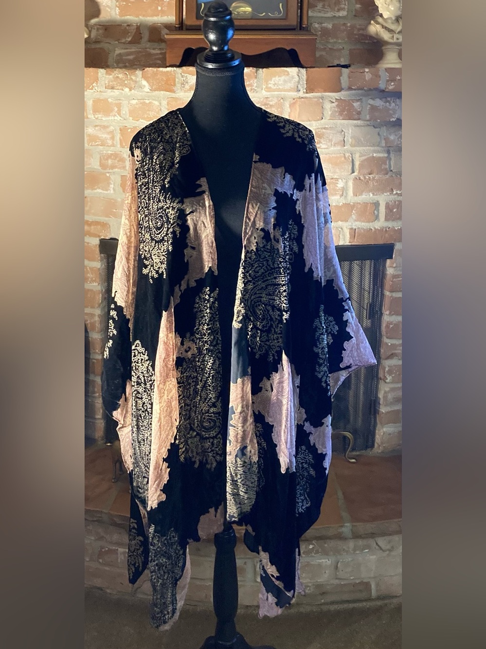 torrid Sheer Black and Dusty Pink/Beige Paisley Open Kimono